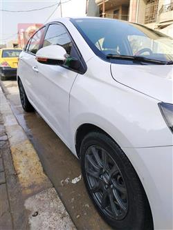 شيري أريزو 5